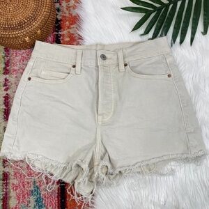 Old Navy Neutral Beige Cream Higher High Rise Sky-Hi A-Line Denim Shorts 6